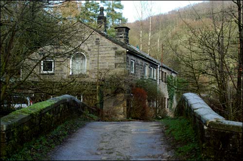 Hardcastle Crags and back